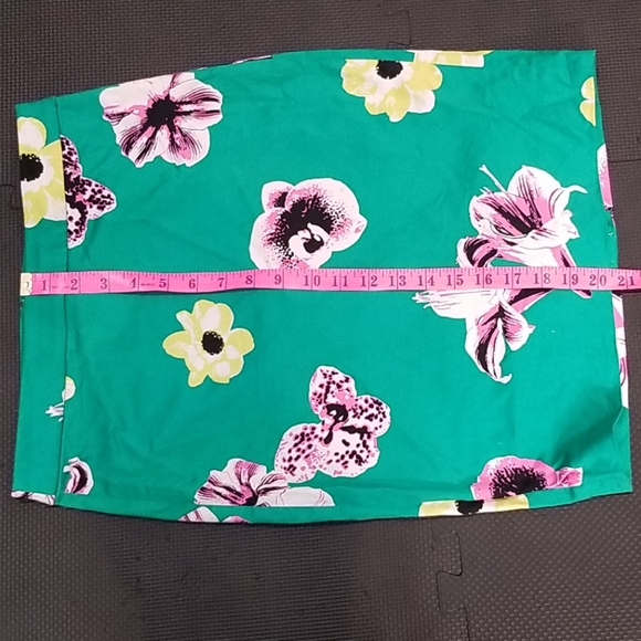 J.crew pencil skirt green with floral print size 0 - Picture 8 of 8